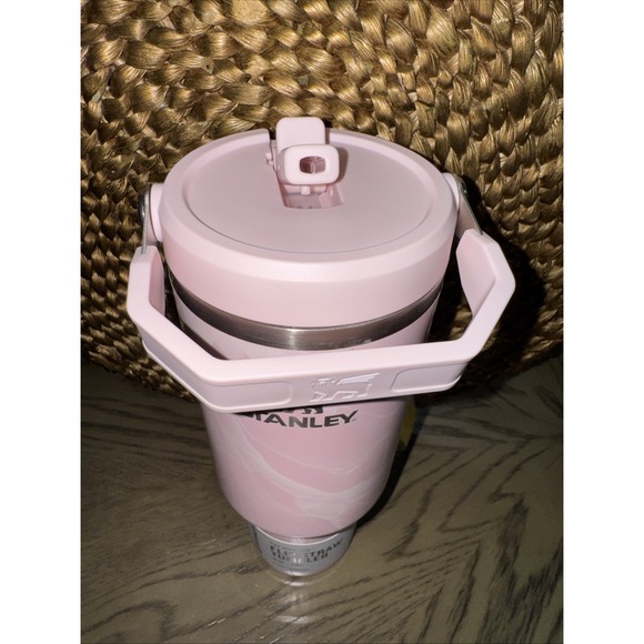 Stanley 40 oz Stainless Steel Ice Flow Flip Straw Tumbler Pink Amethyst Cala NEW - Picture 4 of 9